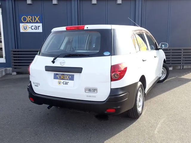 AD(ニッサン)の車両写真