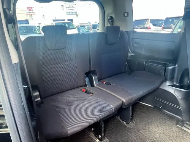 ノア（トヨタ）の車両写真