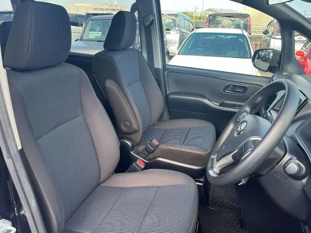 ノア（トヨタ）の車両写真