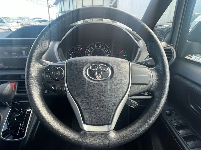 ノア（トヨタ）の車両写真