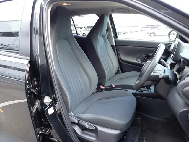 ヤリスクロス（トヨタ）の車両写真