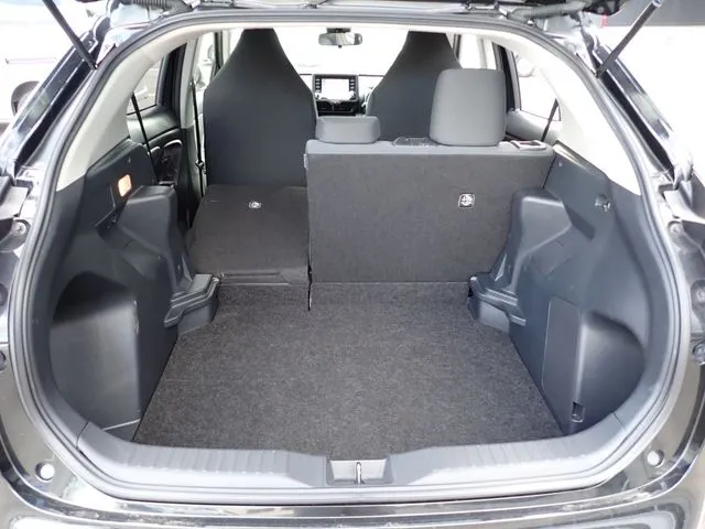 ヤリスクロス（トヨタ）の車両写真