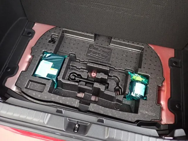 トヨタ カローラスポーツ ハイブリッド