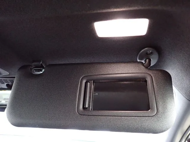 トヨタ カローラスポーツ ハイブリッド