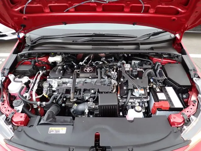 トヨタ カローラスポーツ ハイブリッド