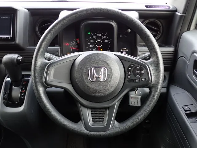 N-VAN 4WD(ホンダ)の車両写真
