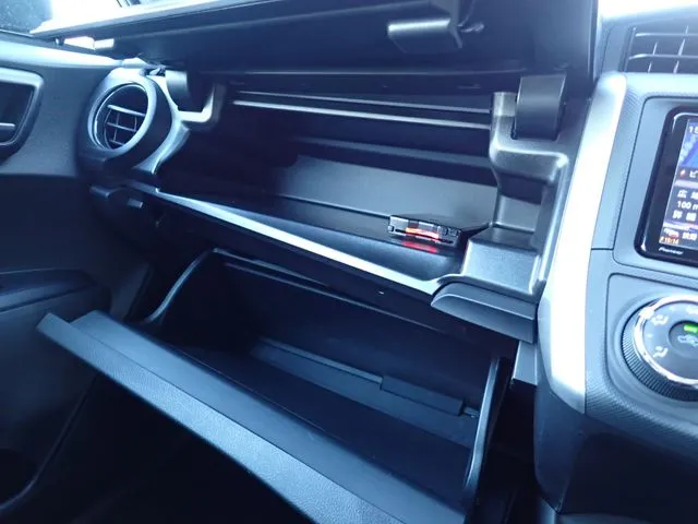 カローラフィールダー（トヨタ）の車両写真