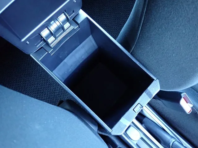 カローラフィールダー（トヨタ）の車両写真