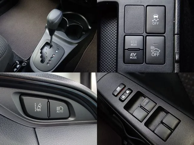 ヴィッツ　ハイブリッド（トヨタ）の車両写真