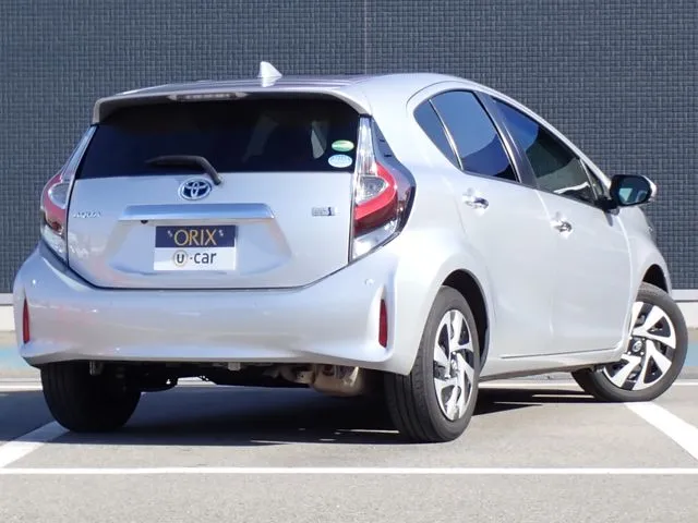 アクア(トヨタ)の車両写真