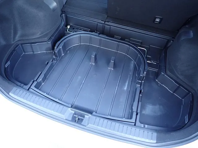 カローラフィールダー　４ＷＤ（トヨタ）の車両写真