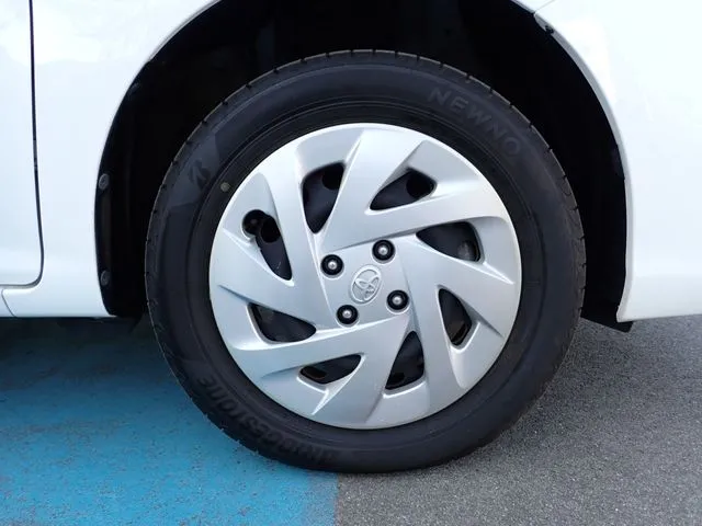 カローラフィールダー　４ＷＤ（トヨタ）の車両写真