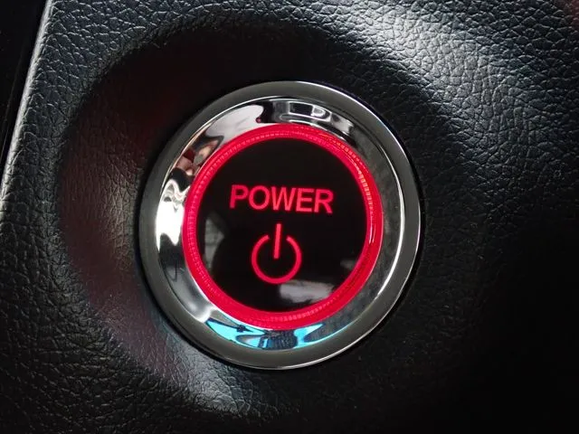 シャトル ハイブリッド(ホンダ)の車両写真