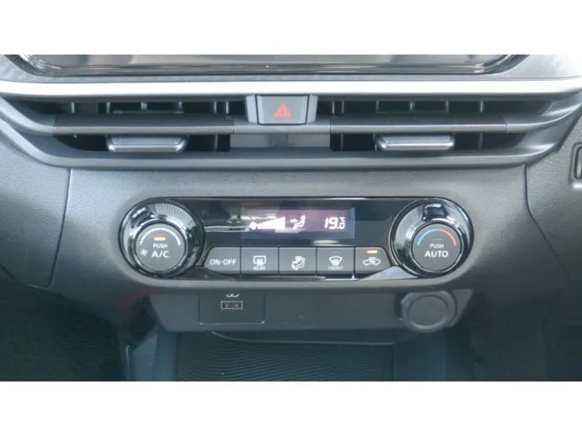 ニッサン ノート