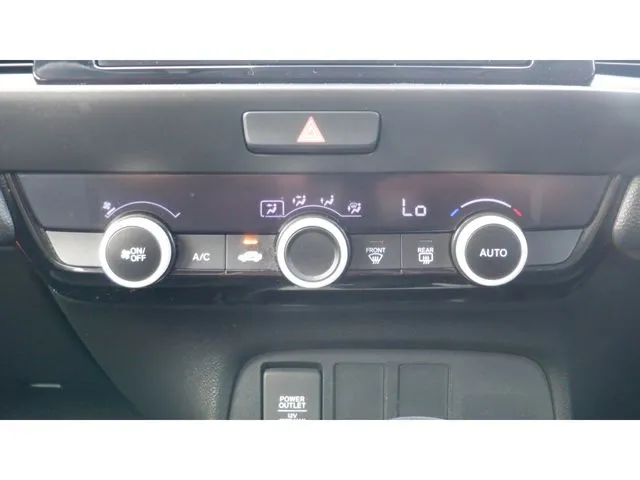 ホンダ　フィット　ｅ：ＨＥＶ