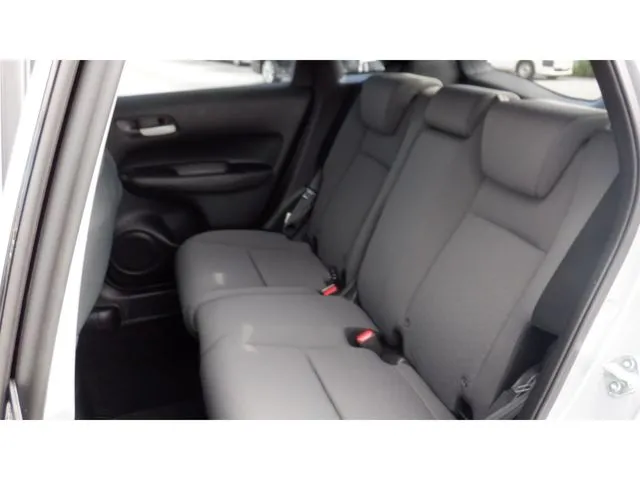 ホンダ　フィット　ｅ：ＨＥＶ