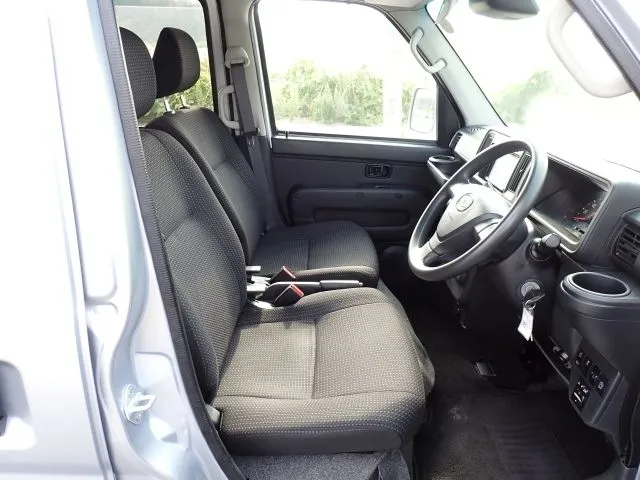 ダイハツ　ハイゼットカーゴ