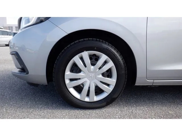 ホンダ フィット e:HEV