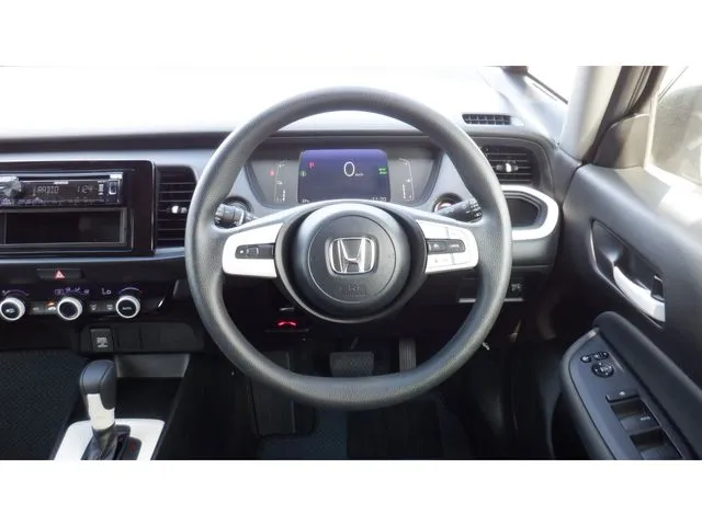 ホンダ フィット e:HEV