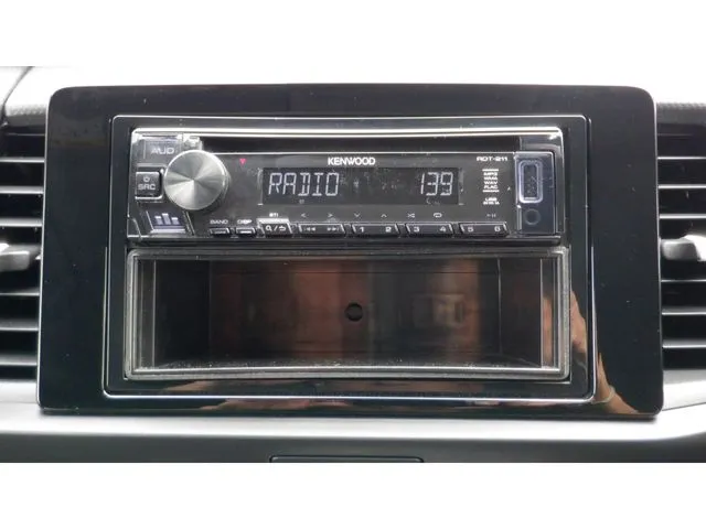 ホンダ フィット e:HEV