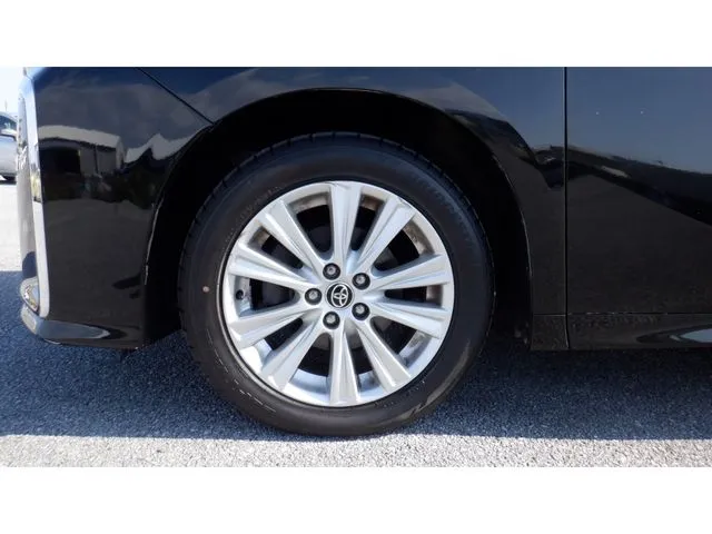 アルファード（トヨタ）の車両写真