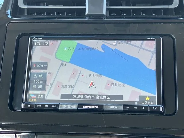 トヨタ プリウス 4WD