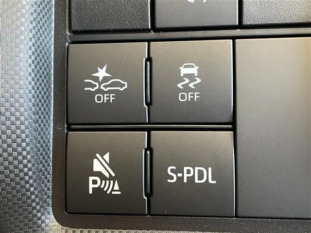 トヨタ　ライズ　ハイブリッド