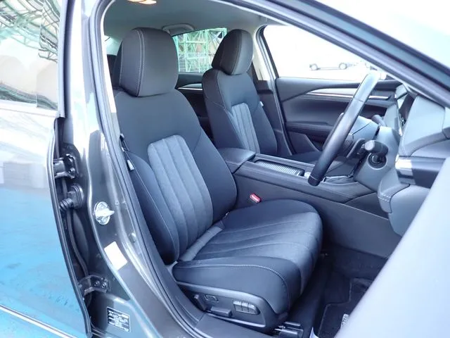 ＭＡＺＤＡ６　セダン（マツダ）の車両写真