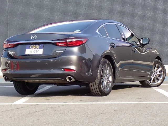 ＭＡＺＤＡ６　セダン（マツダ）の車両写真