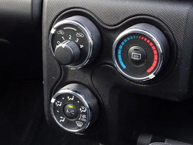 プロボックスバン　２ＷＤ（トヨタ）の車両写真