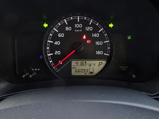 プロボックスバン　２ＷＤ（トヨタ）の車両写真