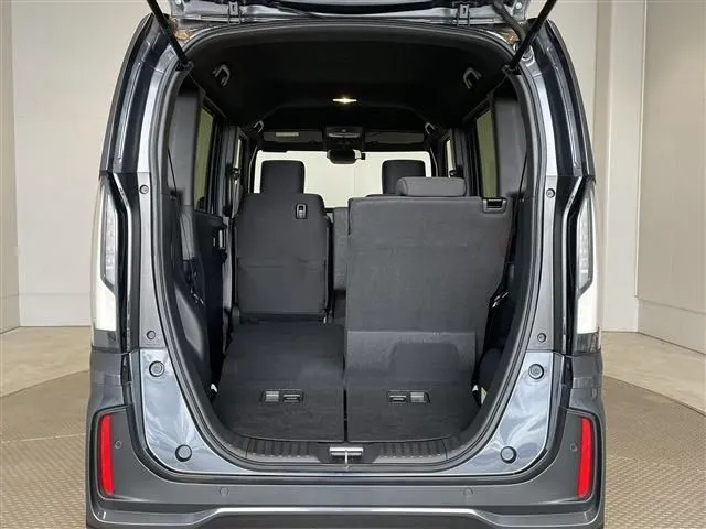 ホンダ　Ｎ　ＢＯＸ　カスタム