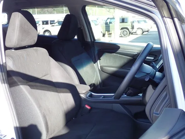 シャトル ハイブリッド(ホンダ)の車両写真