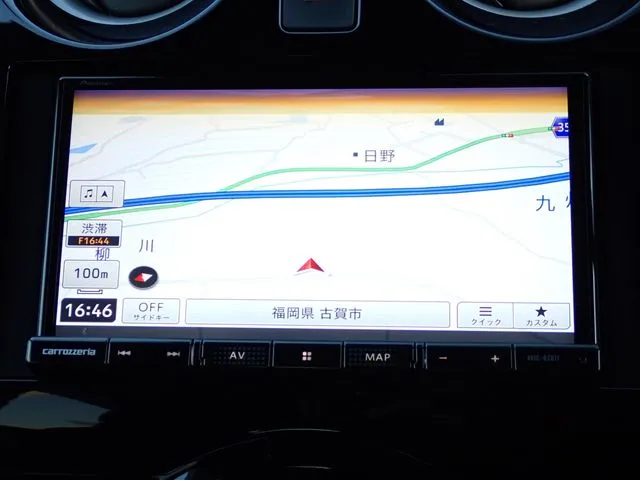 ニッサン　ノート