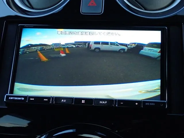 ニッサン　ノート