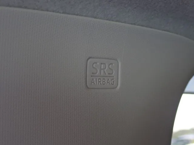 マツダ　ＭＡＺＤＡ２