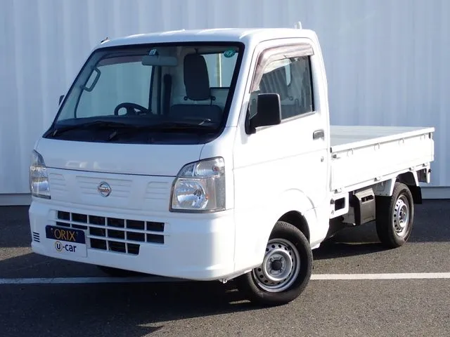 ニッサン NT100クリッパー 4WD