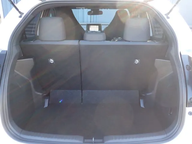 ヤリス(トヨタ)の車両写真