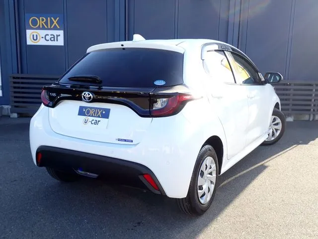 ヤリス(トヨタ)の車両写真