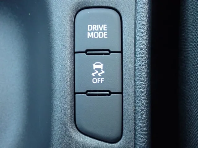 ヤリス(トヨタ)の車両写真