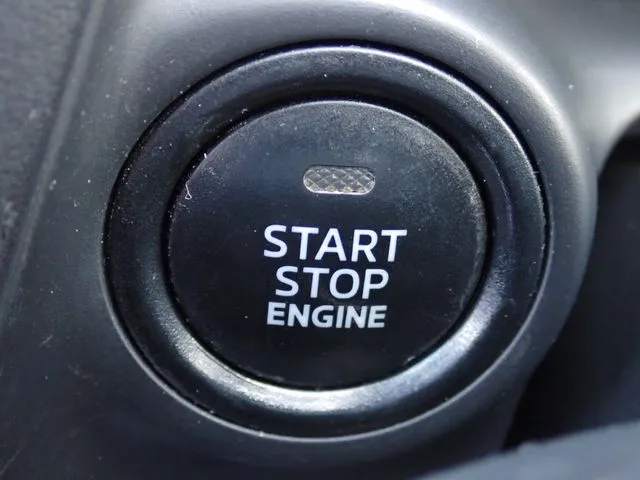 マツダ　デミオ