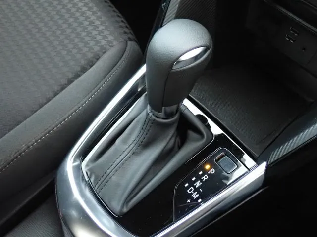 マツダ　デミオ