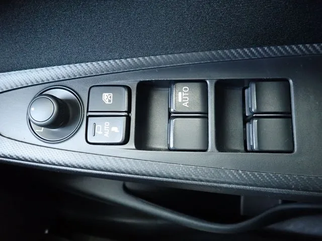 マツダ　デミオ