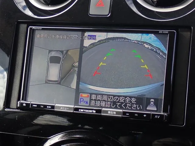 ニッサン　ノート