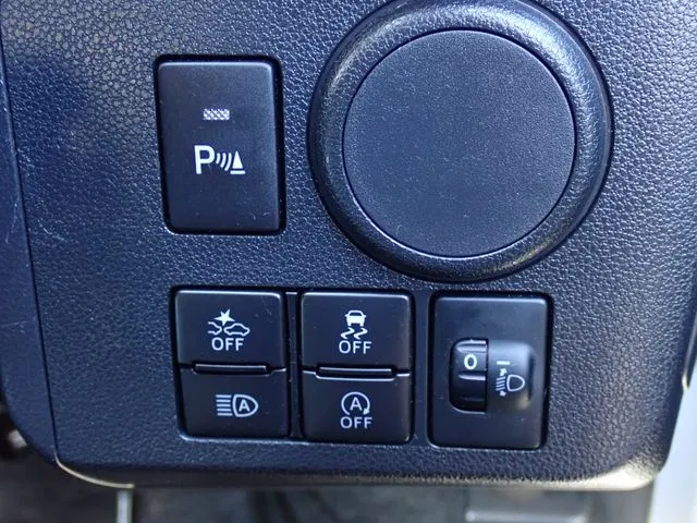 ダイハツ　ミラ　イース