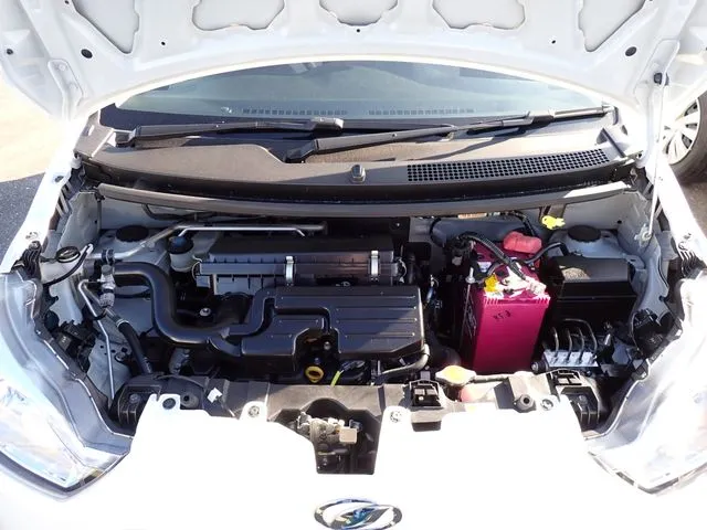 ダイハツ　ミラ　イース