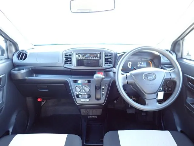 ダイハツ　ミラ　イース