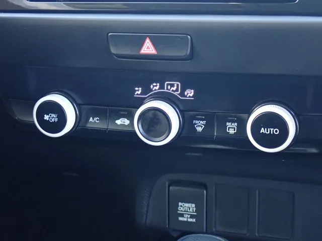 ホンダ　フィット　ｅ：ＨＥＶ