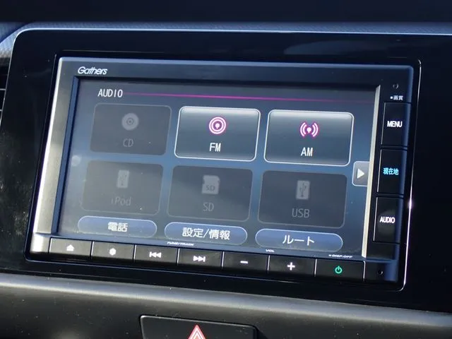 ホンダ　フィット　ｅ：ＨＥＶ