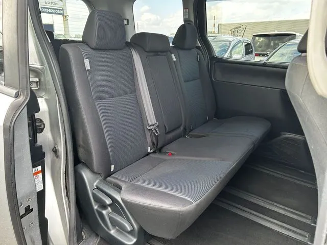 ノア(トヨタ)の車両写真